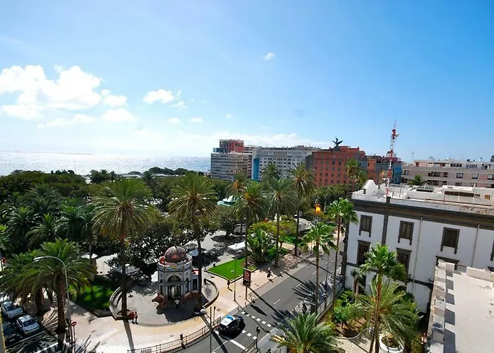 Chic Flat Triana Апартаменты