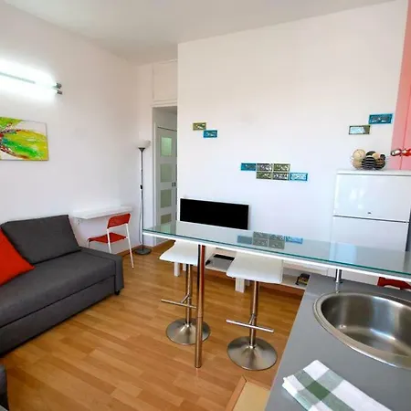 Apartment Chic Flat Triana *